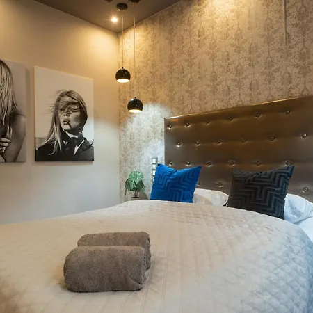 Super Cosy 3br Near Newyork Cafe With Balcony * Βουδαπέστη